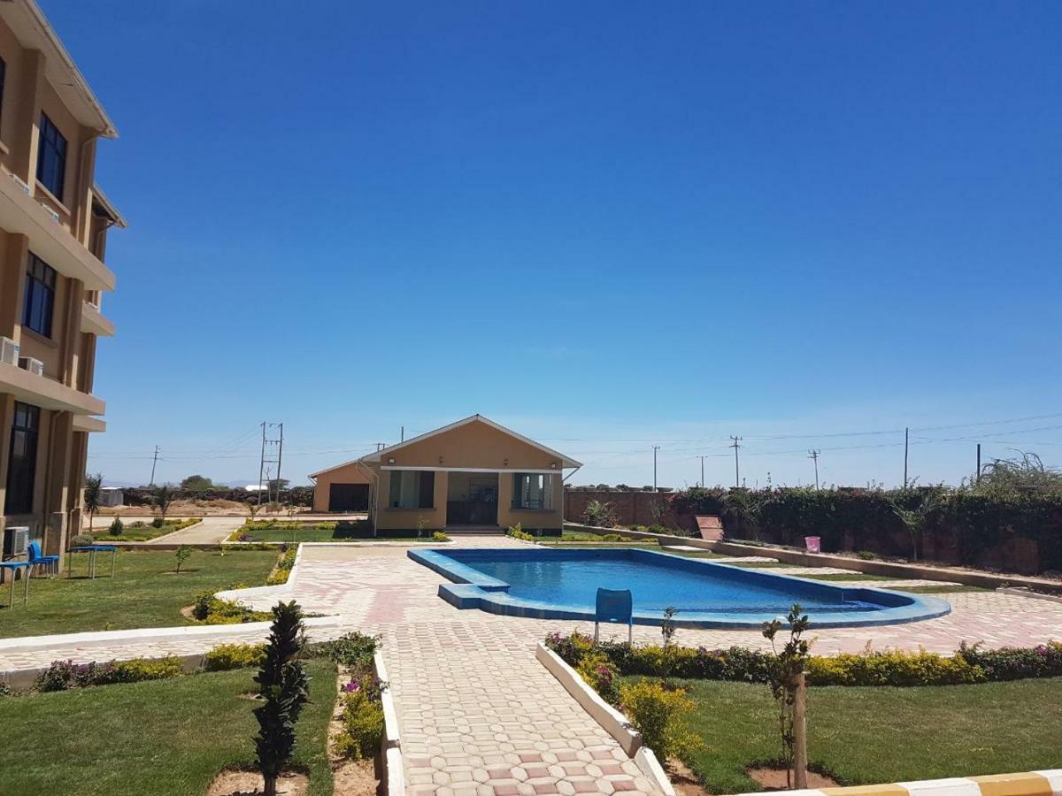 Nashera Hotel Dodoma エクステリア 写真