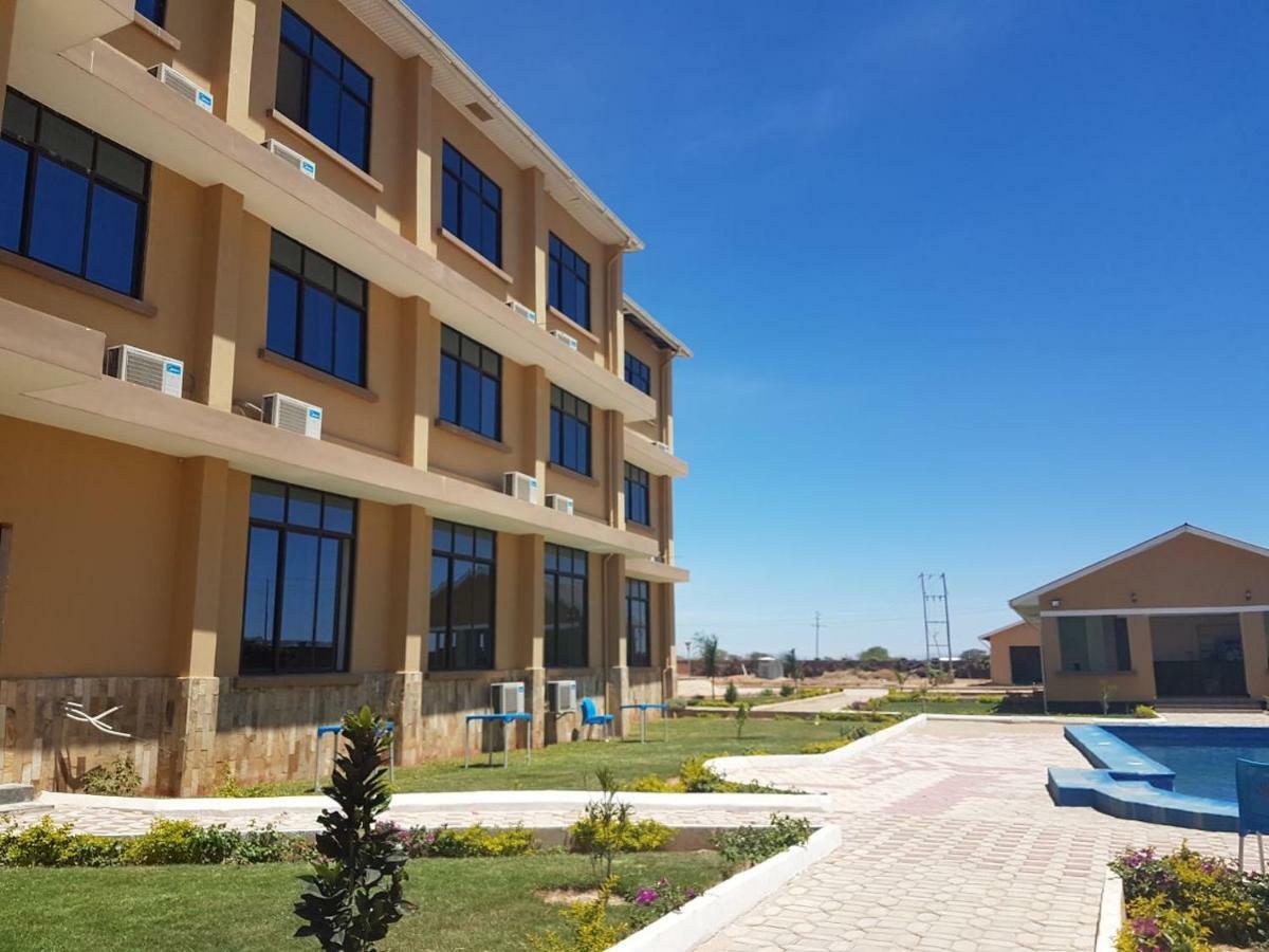 Nashera Hotel Dodoma エクステリア 写真